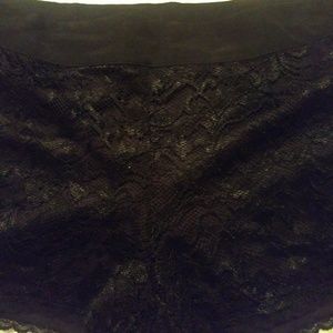 2b bebe Black Lace Shorts